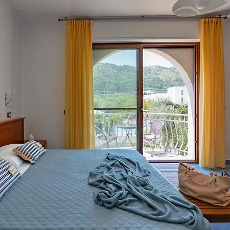 Torre Del Porto Aparthotel