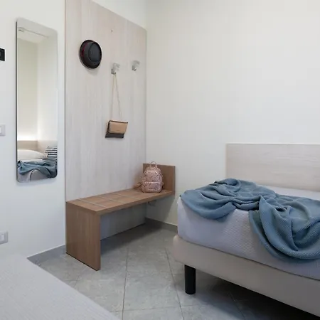 Aparthotel Torre Del Porto 3*